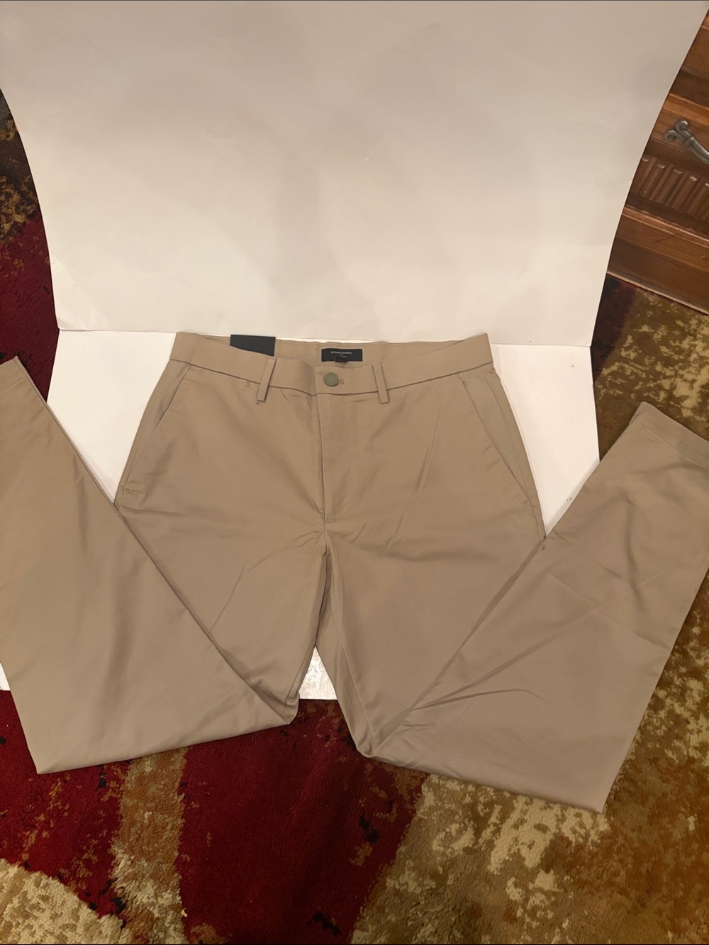 Banana Republic Men's Chino Pants in Light Khaki